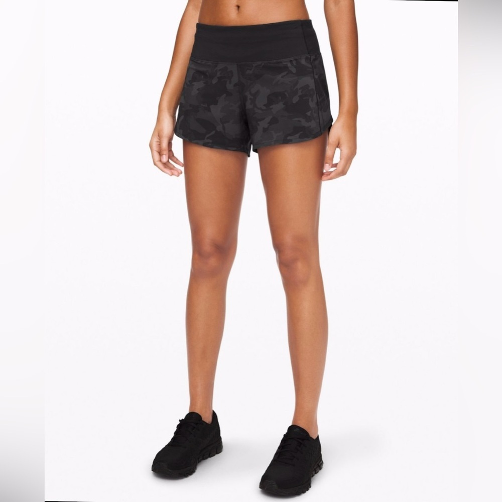 Lululemon Speed Up Shorts  Size 4